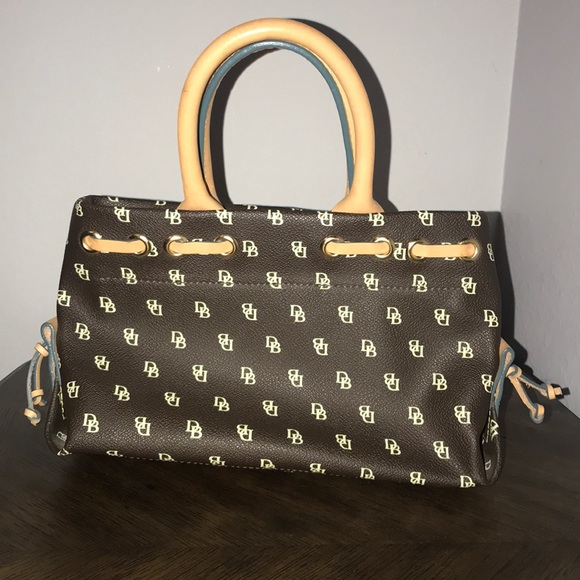 Dooney & Bourke handbag - Picture 3 of 4